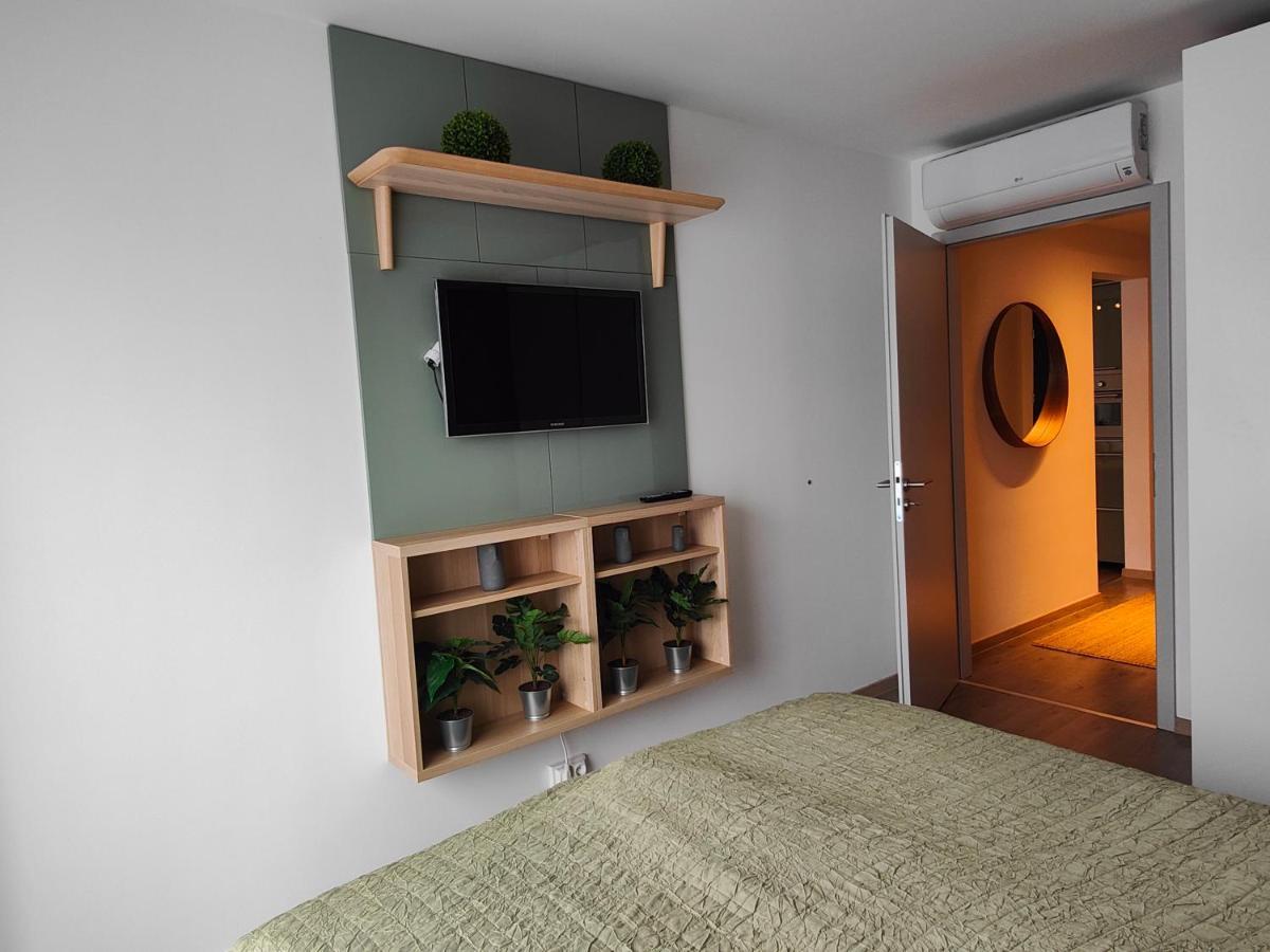 Beachfront Paradise Ezuest Panorama Lakeview Apartment With Panoramic Terrace Siofok Dış mekan fotoğraf